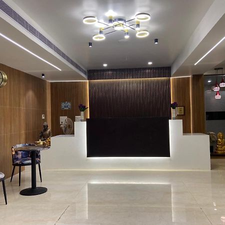 Hotel Sivas Regency Theni Extérieur photo
